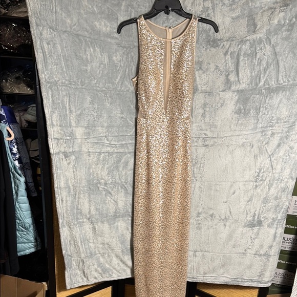 Elegant Sequin Sleeveless Dress - Gold women’s size 6 Aiden halter dress cutouts - Picture 1 of 9